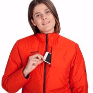 chaqueta-whitehorn-in-mujer-roja_02