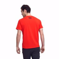 camiseta-mountain-hombre-roja_02