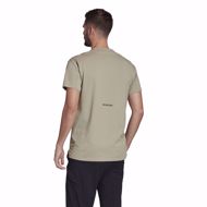 camiseta-tecnica-primeblue-logo-hombre-marron_02