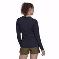 camiseta-manga-larga-w-trail-mujer-negra_01